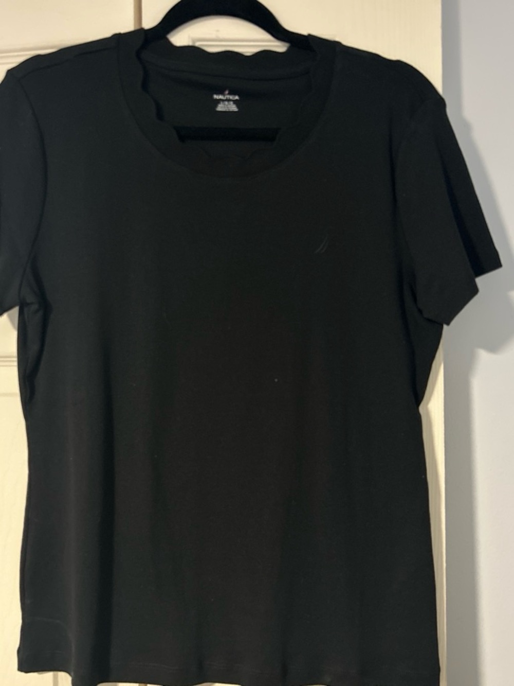 Nautica Women's Black Short Sleeve Crewneck Tee